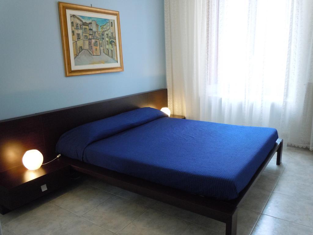 La Crisalide Bed and Breakfast Φόρμια Δωμάτιο φωτογραφία